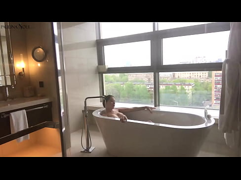 ❤️ Tremenda nena masturbando apasionadamente su coño en el baño ❤️ Porno en es.sexygirlspics.ru ❌️